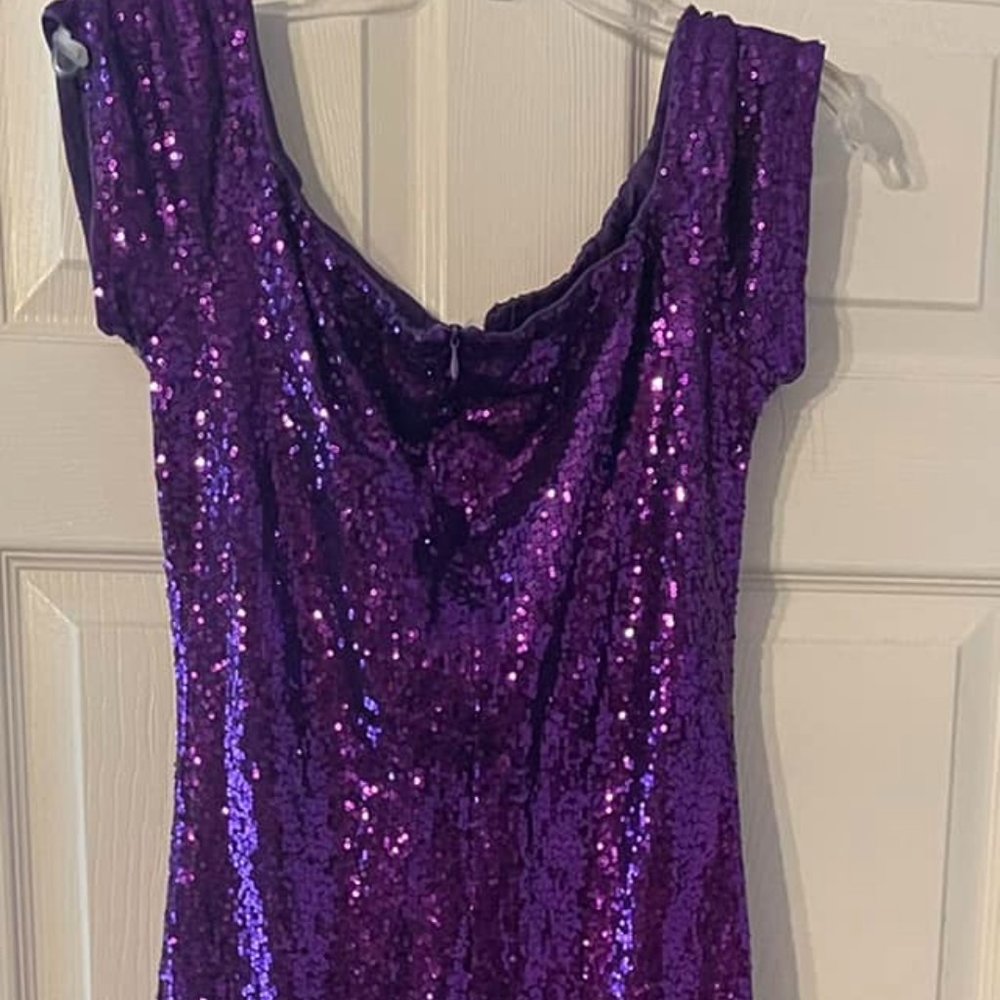 WOMEN'S DRESS Purple sequin Cocktail/Party~. High-Low~  SZ. M. Like NEW~